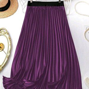 SHEIN Prive' Plus Size Women's Color Block Pleated Skirt